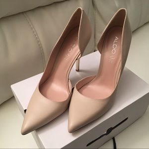 Aldo Danenberg Pointed Toe Pumps
